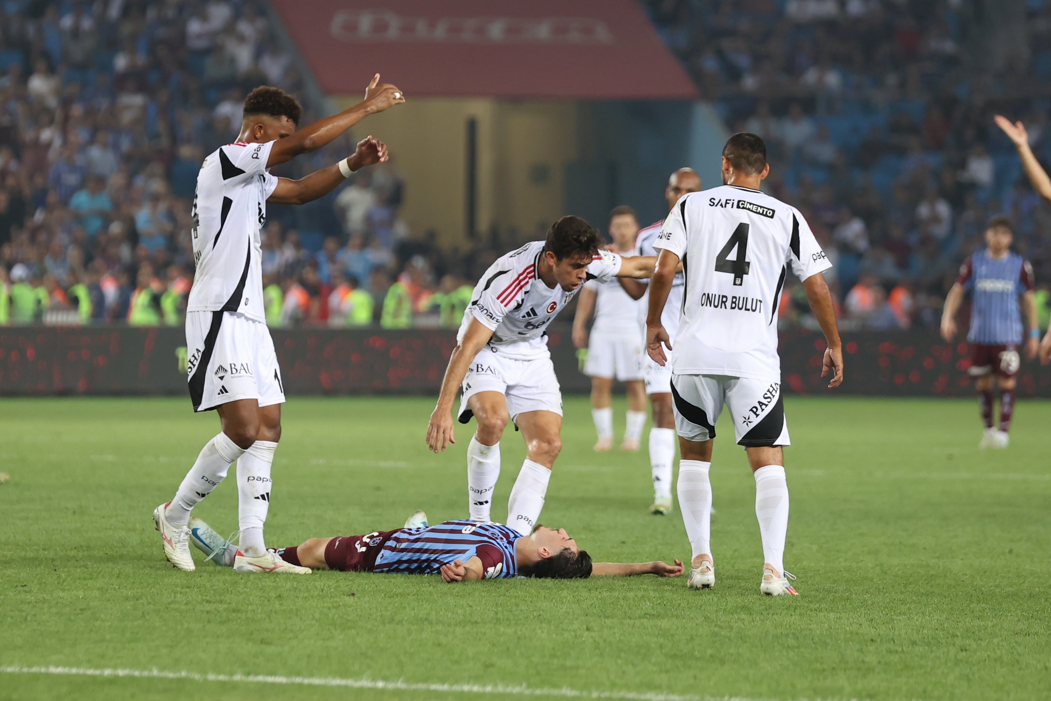 aa-20240915-35651827-35651823-trabzonspor-besiktas.jpg