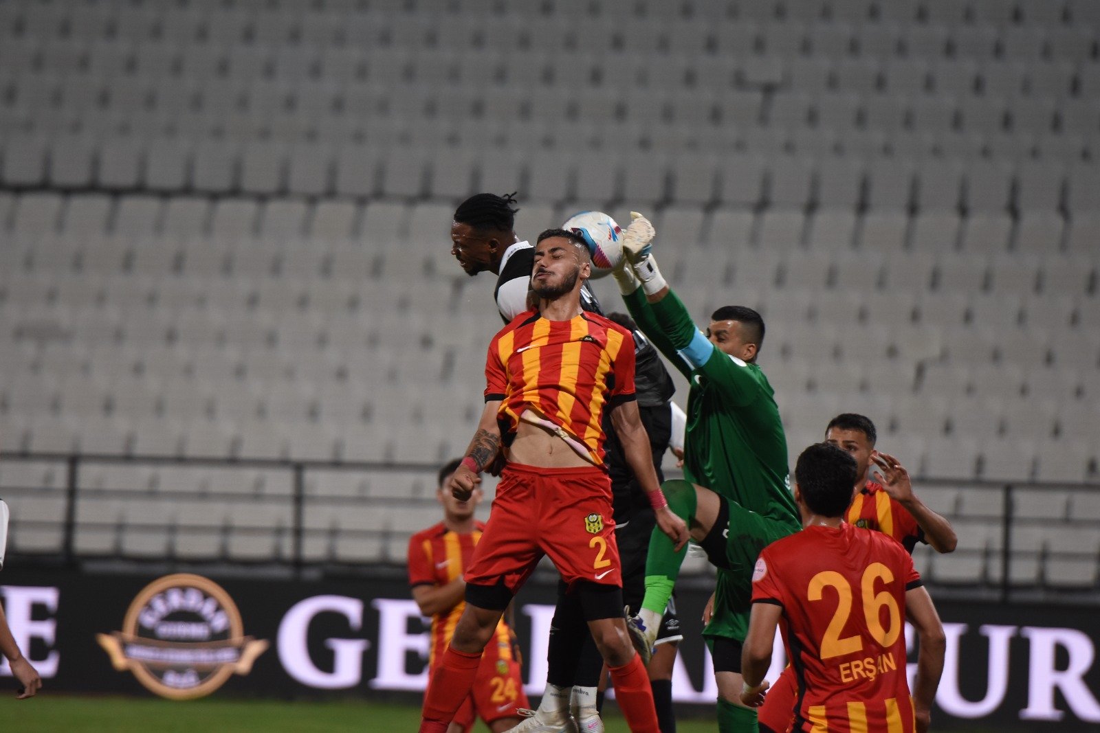 manisa-futbol-kulubu-yeni-malatyaspor-399634-110935.jpg