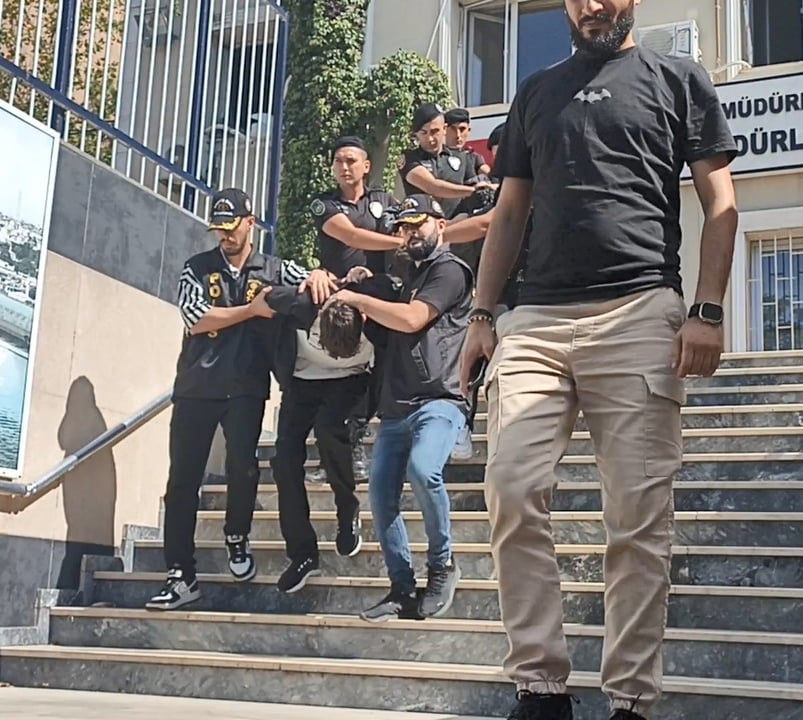 istanbul-15-yasindaki-cocugu-olduren-su-408622-113536.jpg