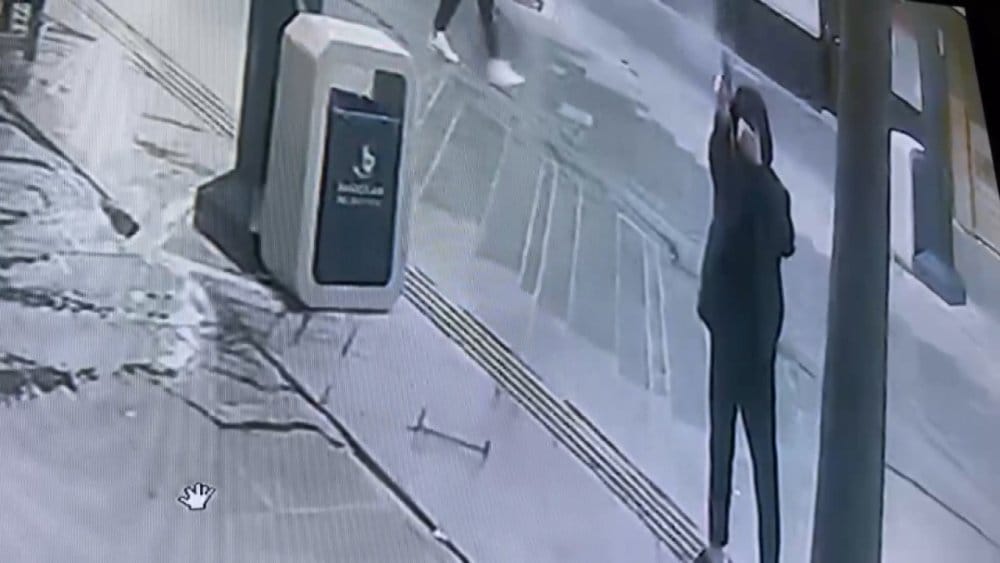 Casperlar önce not yolladı, ardından kurşun yağmuruna tuttu