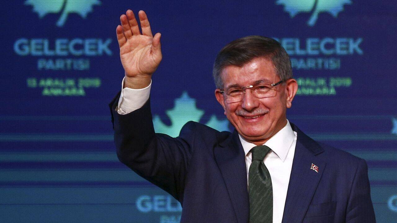 davutoglu.jpg