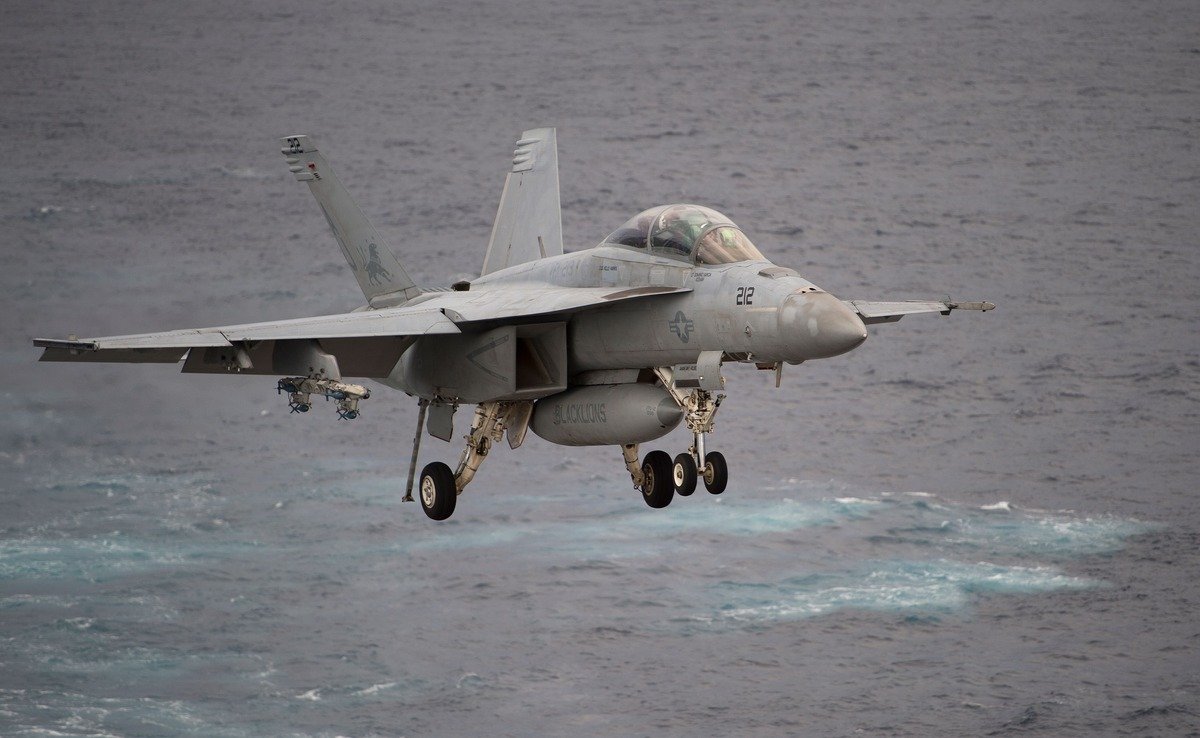 ea-18g-growler.jpg