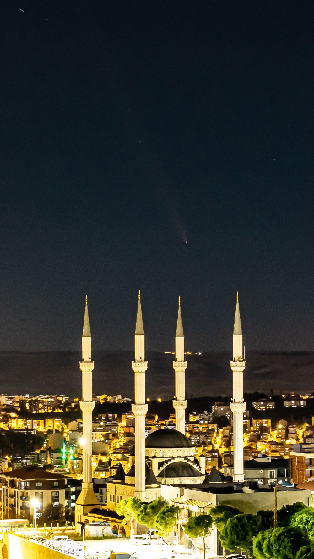 Tekirdağ'da kuyruklu yıldız Tsuchinshan-Atlas görüntülendi