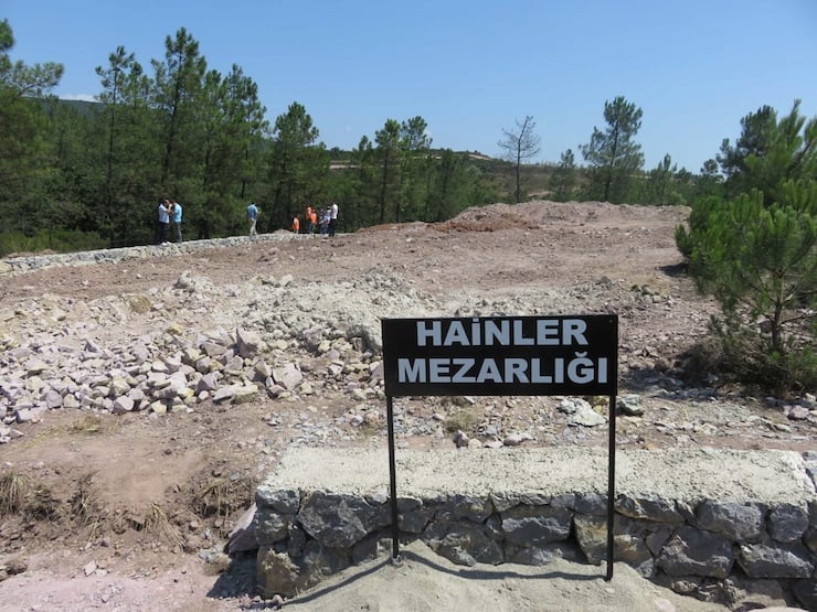 hainler-mezarligi-1.jpg