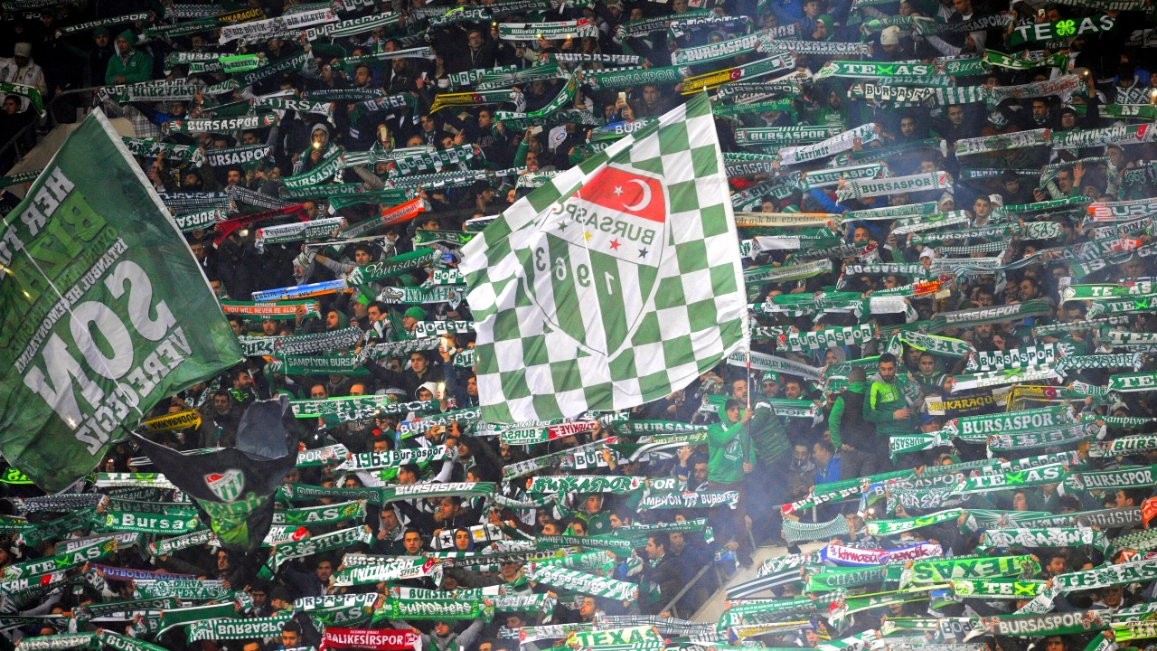 bursaspor-kapanacak-iddiasina-kulupten-aciklama-geldi-lykx.webp