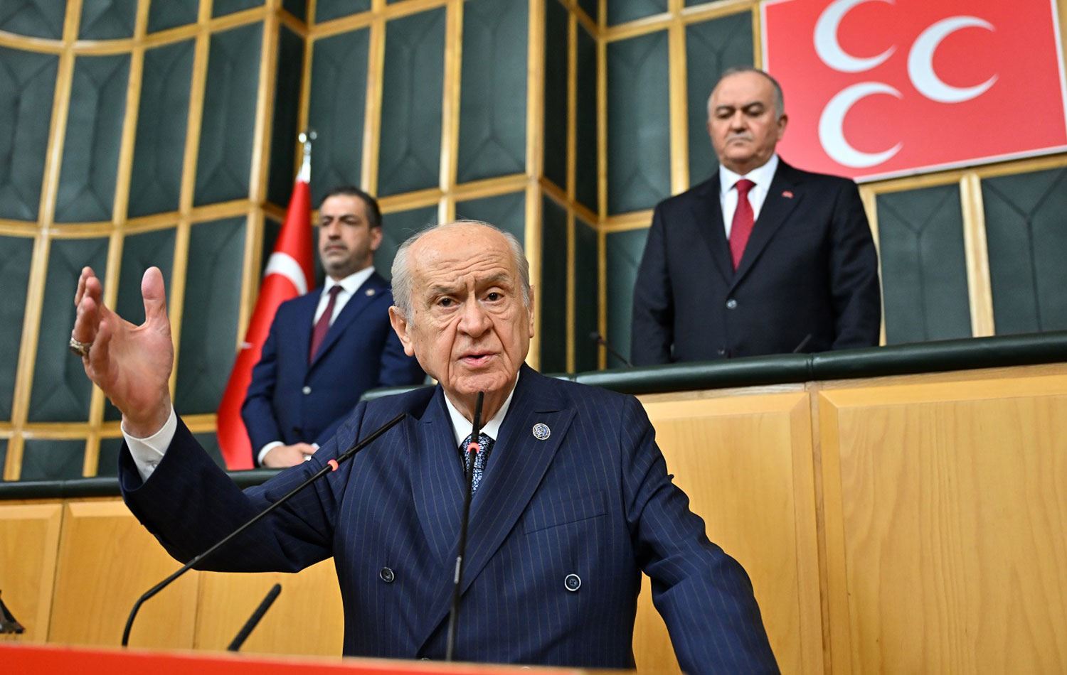 bahceli.jpg