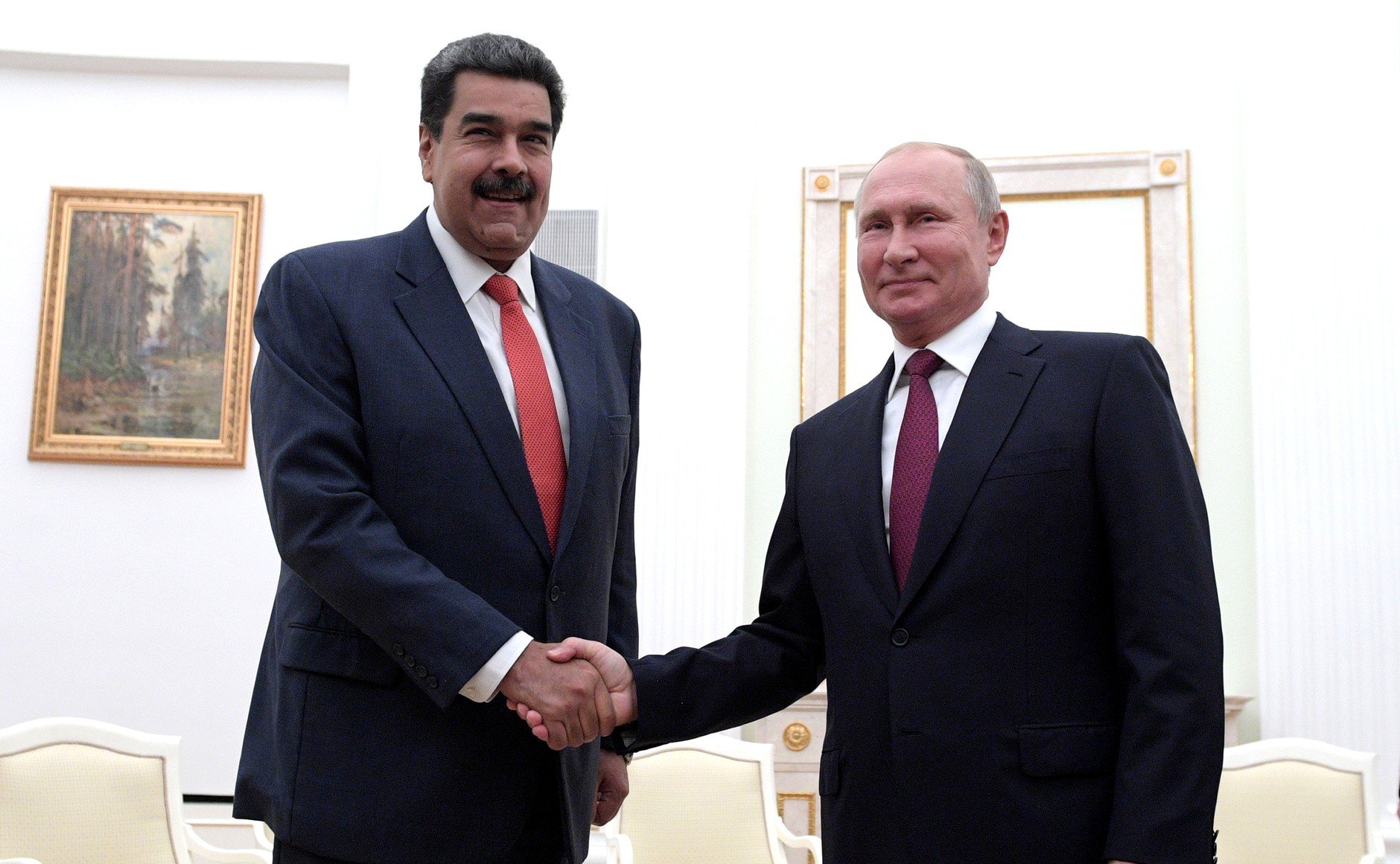 vladimir-putin-and-nicolas-maduro-2019-10-25-01.jpg