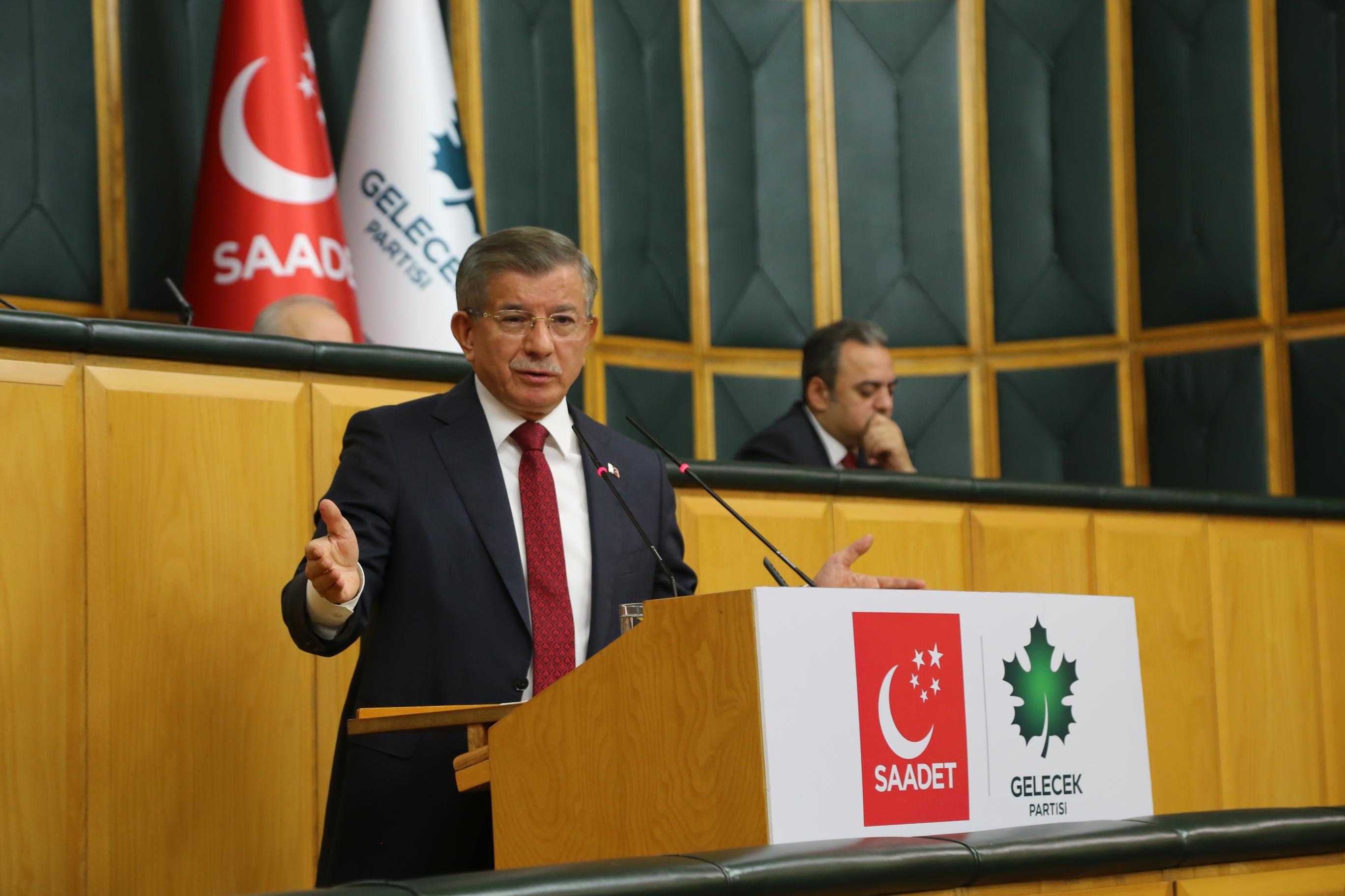 davutoglu-kayyim-atamasinin-tumune-kars-408383-120359-1.jpg