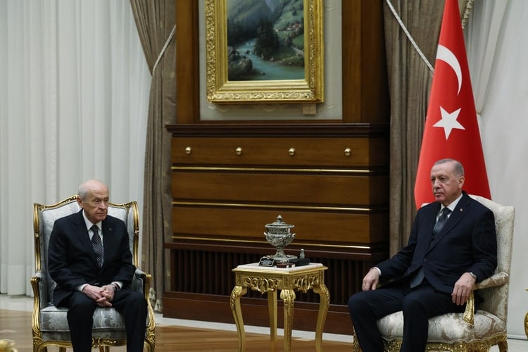 bahceli2.jpg