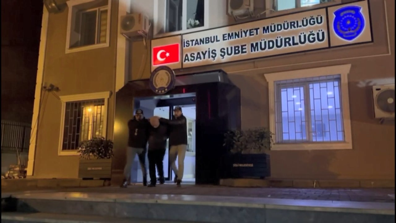 istanbul-hatayda-depremde-yikilan-yag-446595-131942.jpg