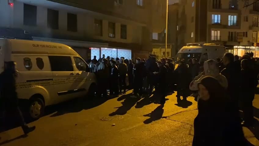 istanbul-cekmekoyde-polis-memuru-tarti-449114-132608.jpg