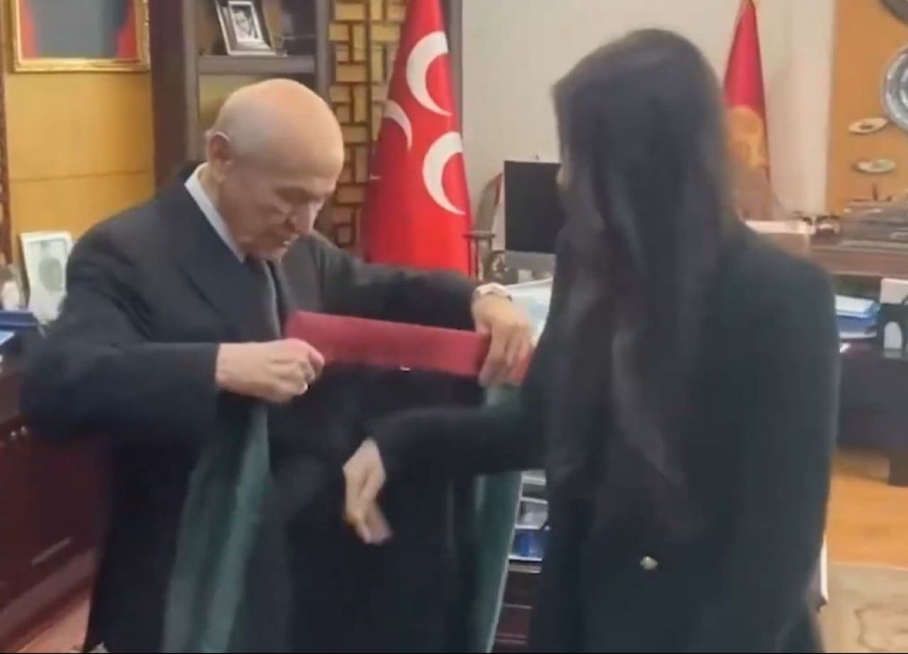 bahceli.jpg