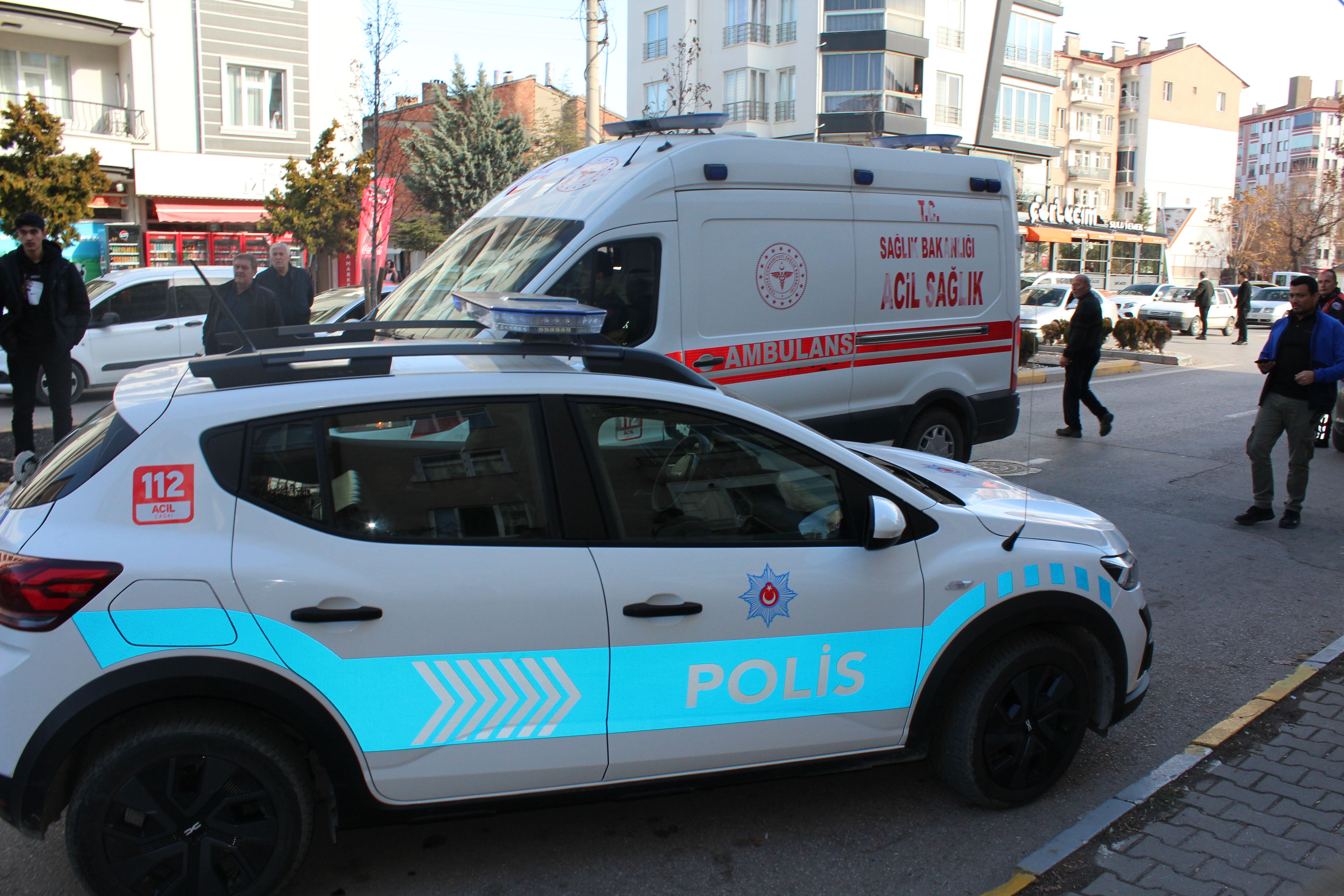 esiyle-baristirmak-isteyen-kayinbiraderi-463190-136821.jpg