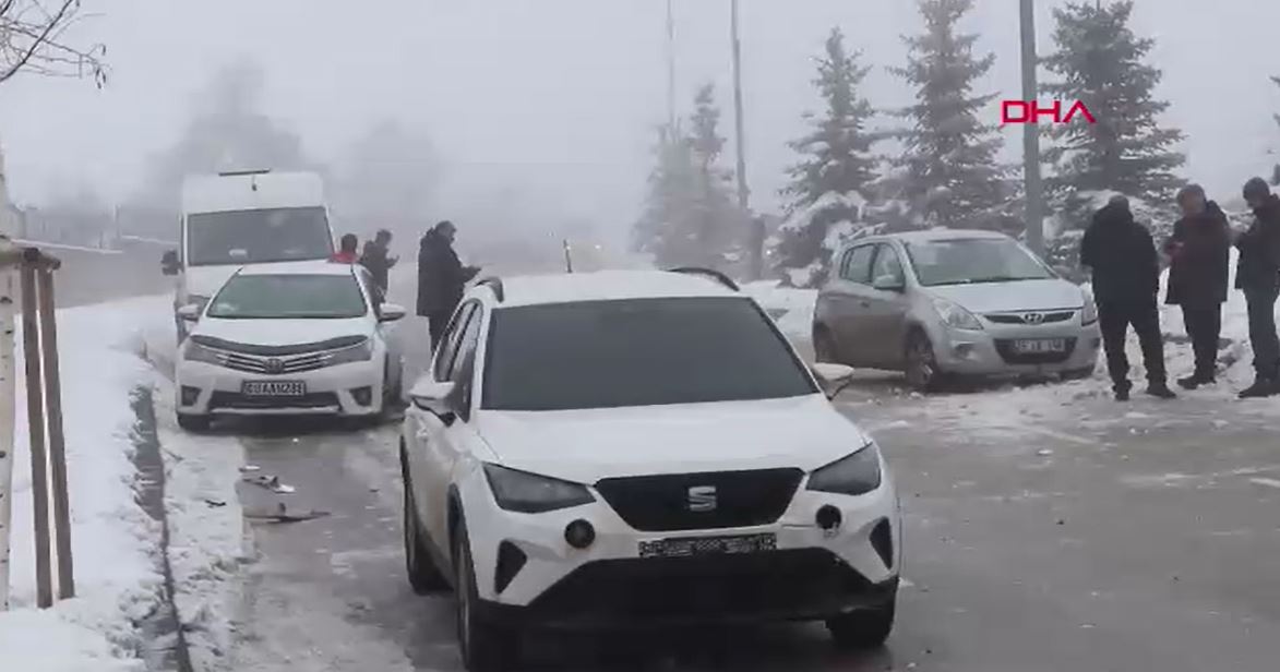 turkiyenin-dogusu-sis-ve-buzlanmaya-teslim-oldu-bir-zincirleme-kaza-daha.jpg