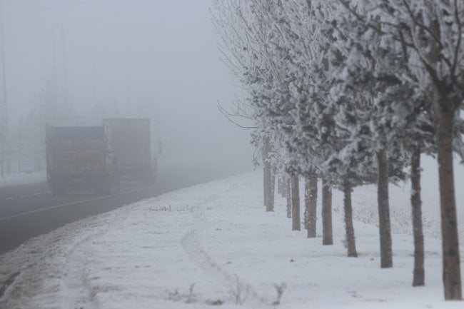 aa-20241211-36448515-36448509-erzurum-sifirin-altinda-17-dereceyle-turkiyenin-en-soguk-ili-oldu-1-002.jpg