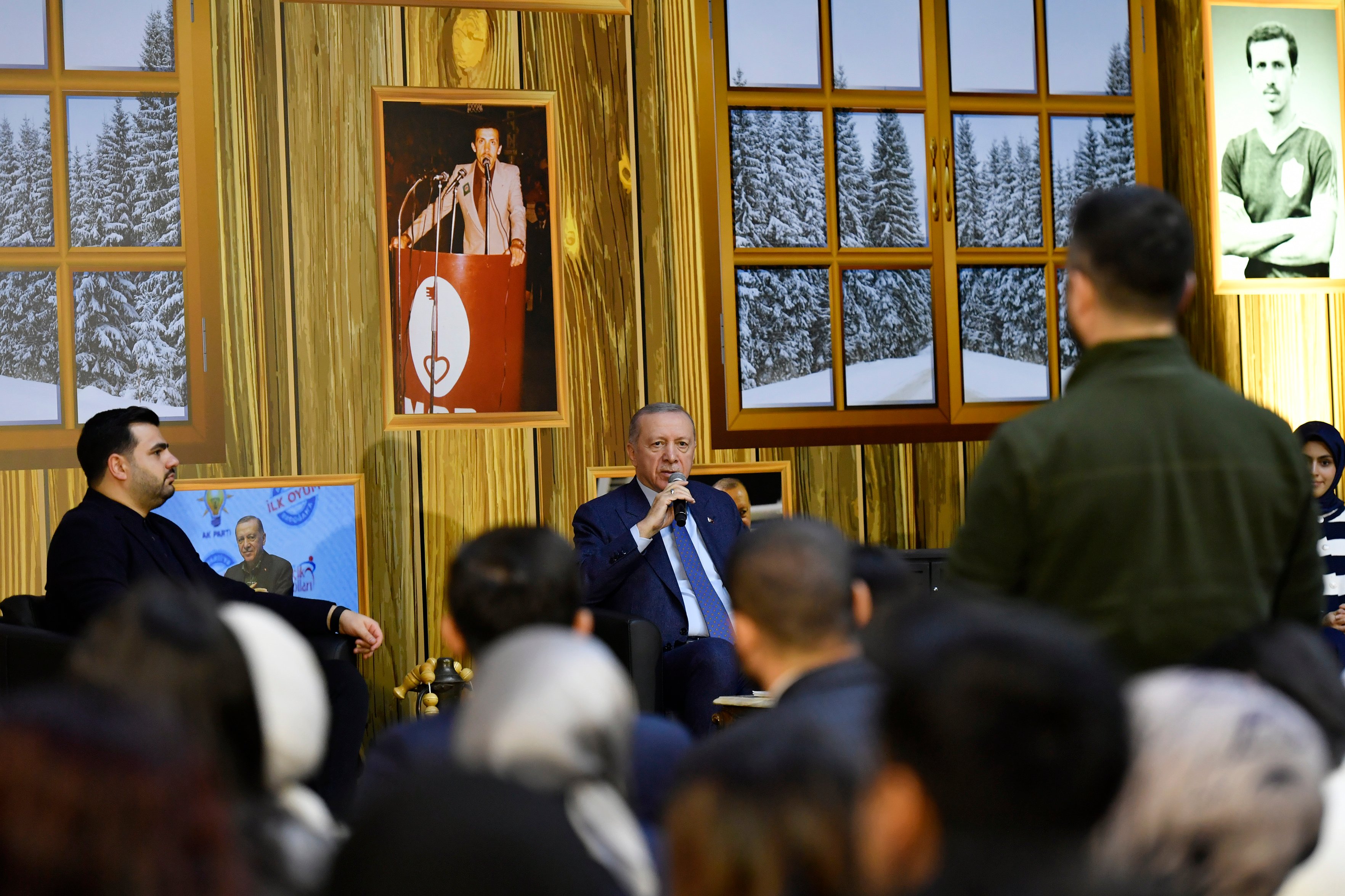 aa-20241215-36493637-36493634-turkish-president-erdogan-in-erzurum.jpg