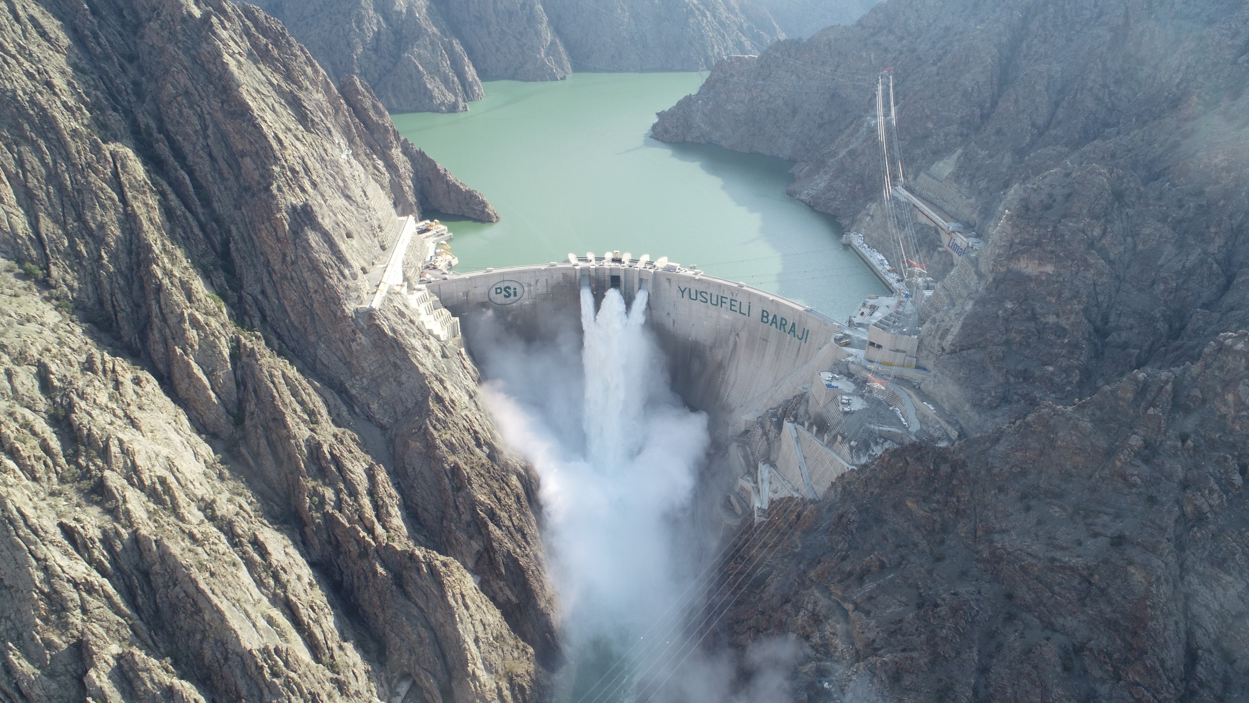 yusufeli-barajindan-ekonomiye-6-milyar-489121-144497.jpg