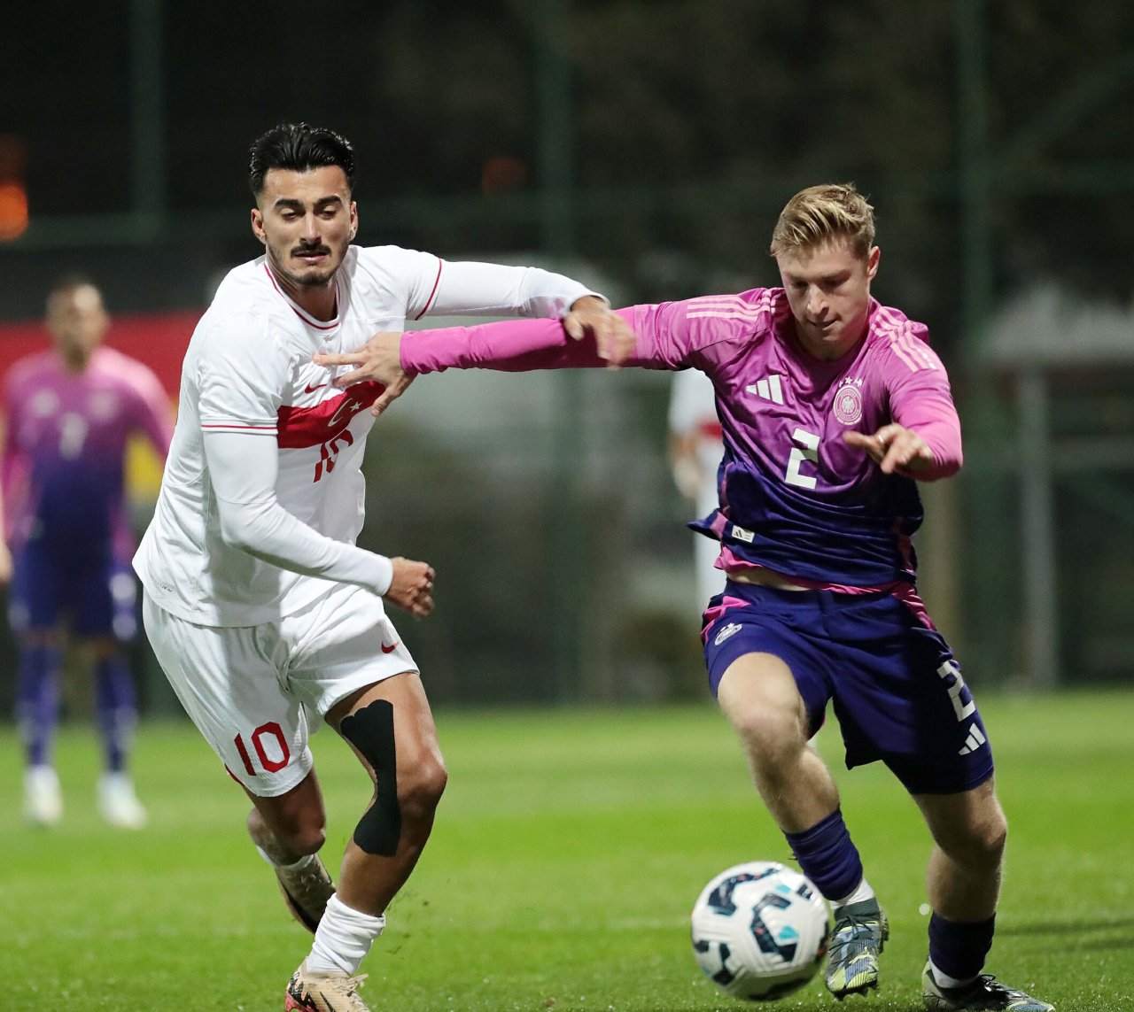 altinordulu-samiyi-bursaspor-istiyor-493336-145964.jpg
