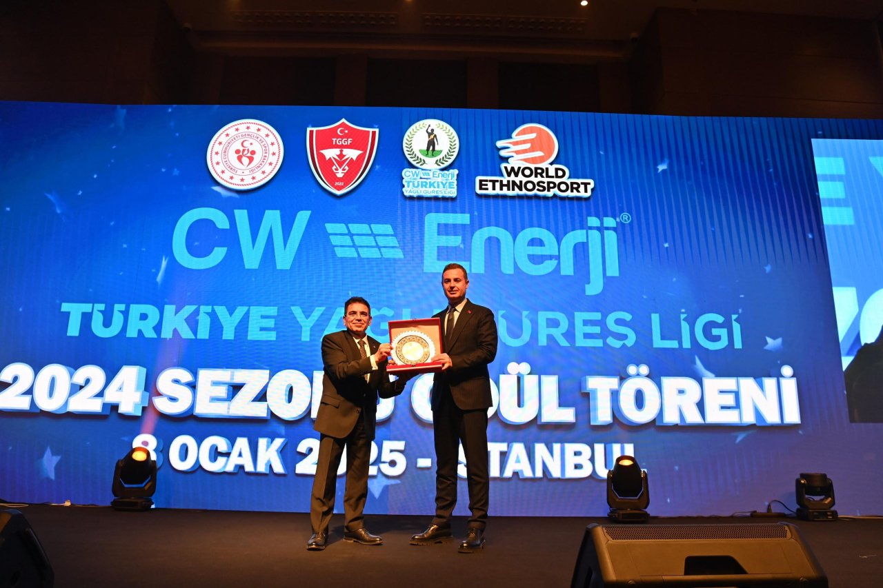 balikesirli-pehlivanlara-odul-508464-150515.jpg