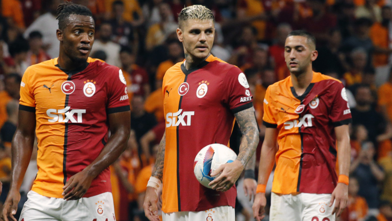 galatasaray-avrupada-317-macina-cikacak-pelt.jpg