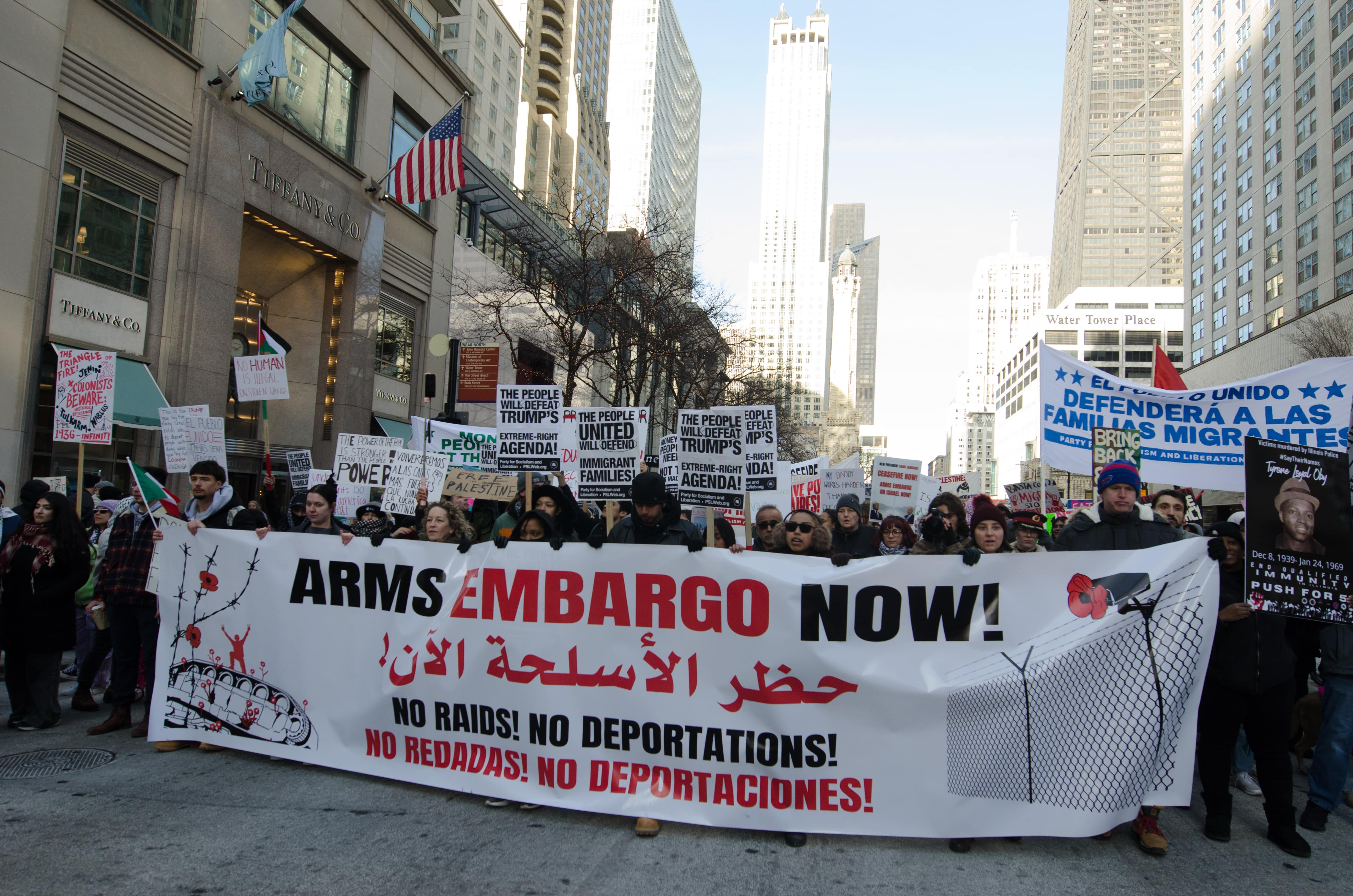 aa-20250126-36864055-36864049-chicagodaki-aktivistler-trump-yonetiminin-gaza-ve-gocmenlik-politikalarini-yeniden-gozden-gecirmesini-talep-etti-min.jpg