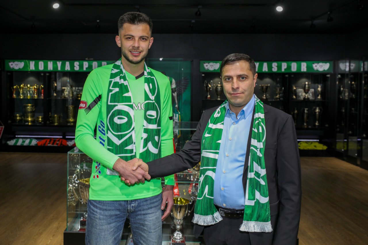 aa-20250206-36977172-36977171-konyaspor-ahmet-dasi-transfer-etti.jpg