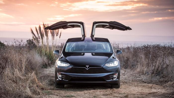 tesla3-10.jpg