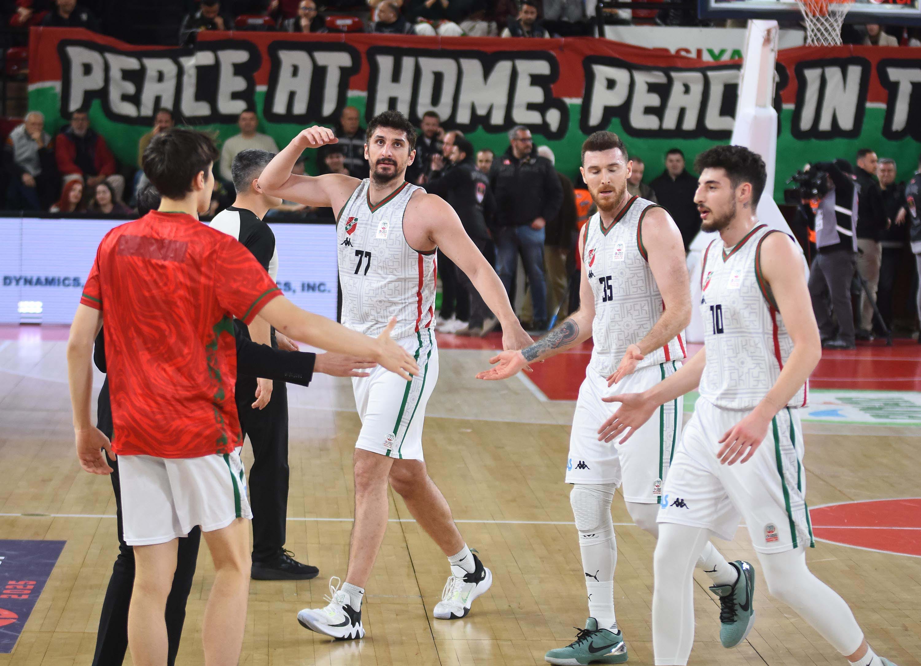 karsiyaka-potada-gencleriyle-gururlu-560254-166032.jpg
