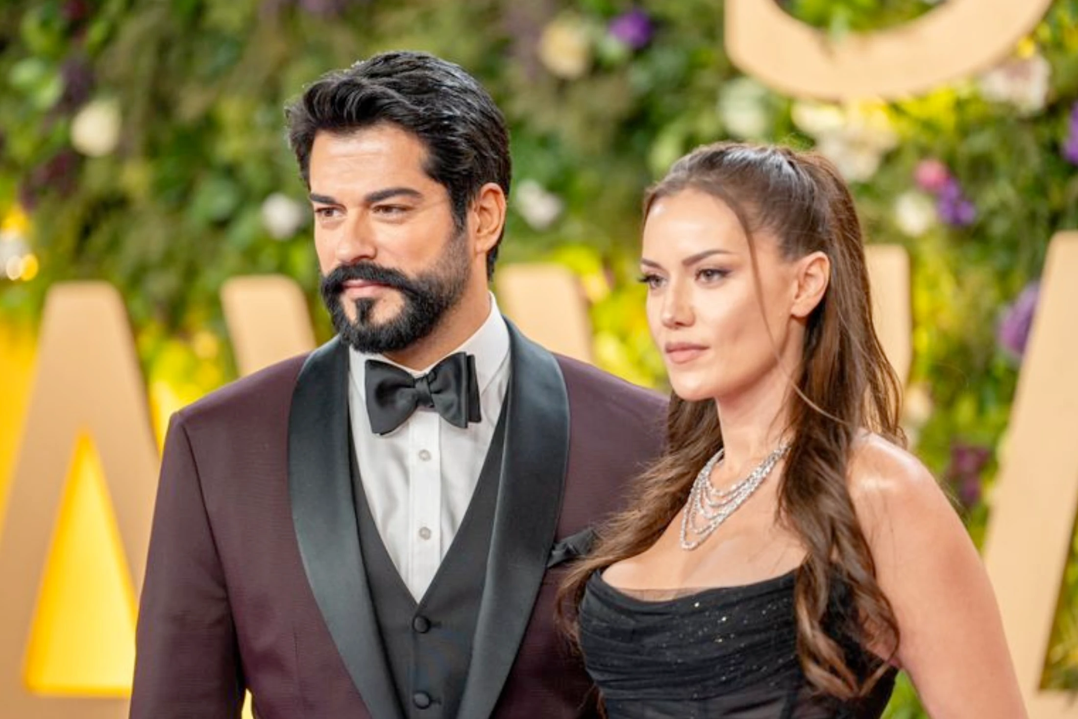 fahriye-evcen-burak-ozcivit.webp