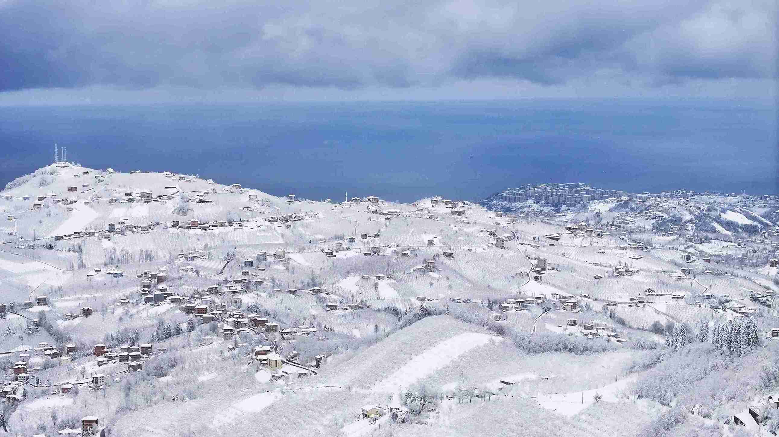 aa-20250220-37111907-37111903-trabzonda-kar-yagisi-11zon.jpg