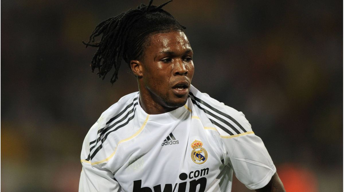 royston-drenthe-real-madrid-1516306826-13546.jpg
