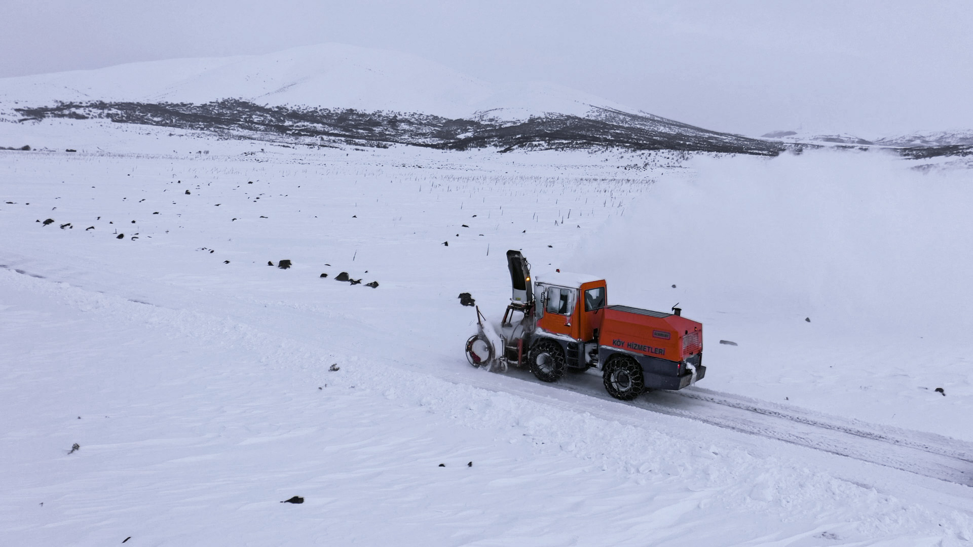 aa-20250301-37207183-37207167-elazigda-koy-yollari-karla-mucadele-ekiplerinin-calismasiyla-aciliyor.jpg