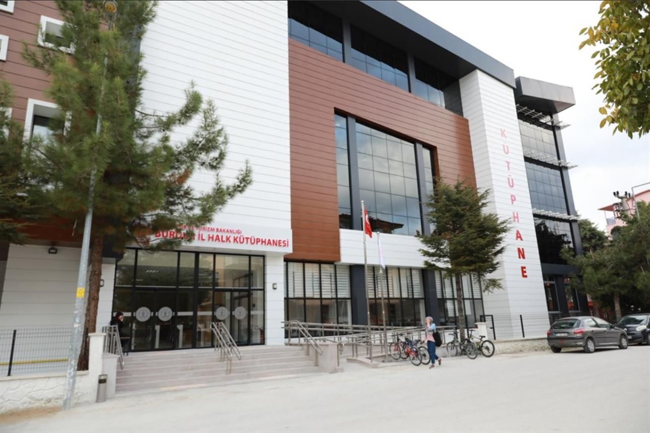 burdur-il-halk-kutuphanesi-dunyanin-en-603794-178637.jpg
