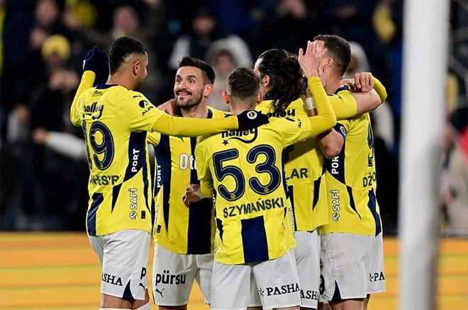 Fenerbahçe Antrenmanı