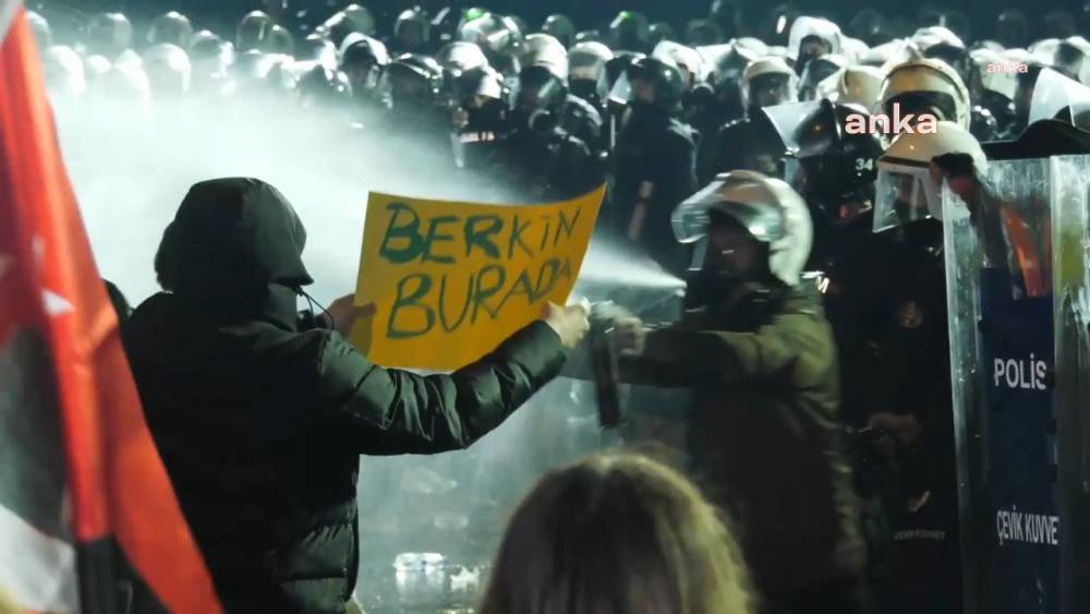 Berkin Elvan'ın ailesi açıklama yaptı: Gençlerimize dokunmayın!