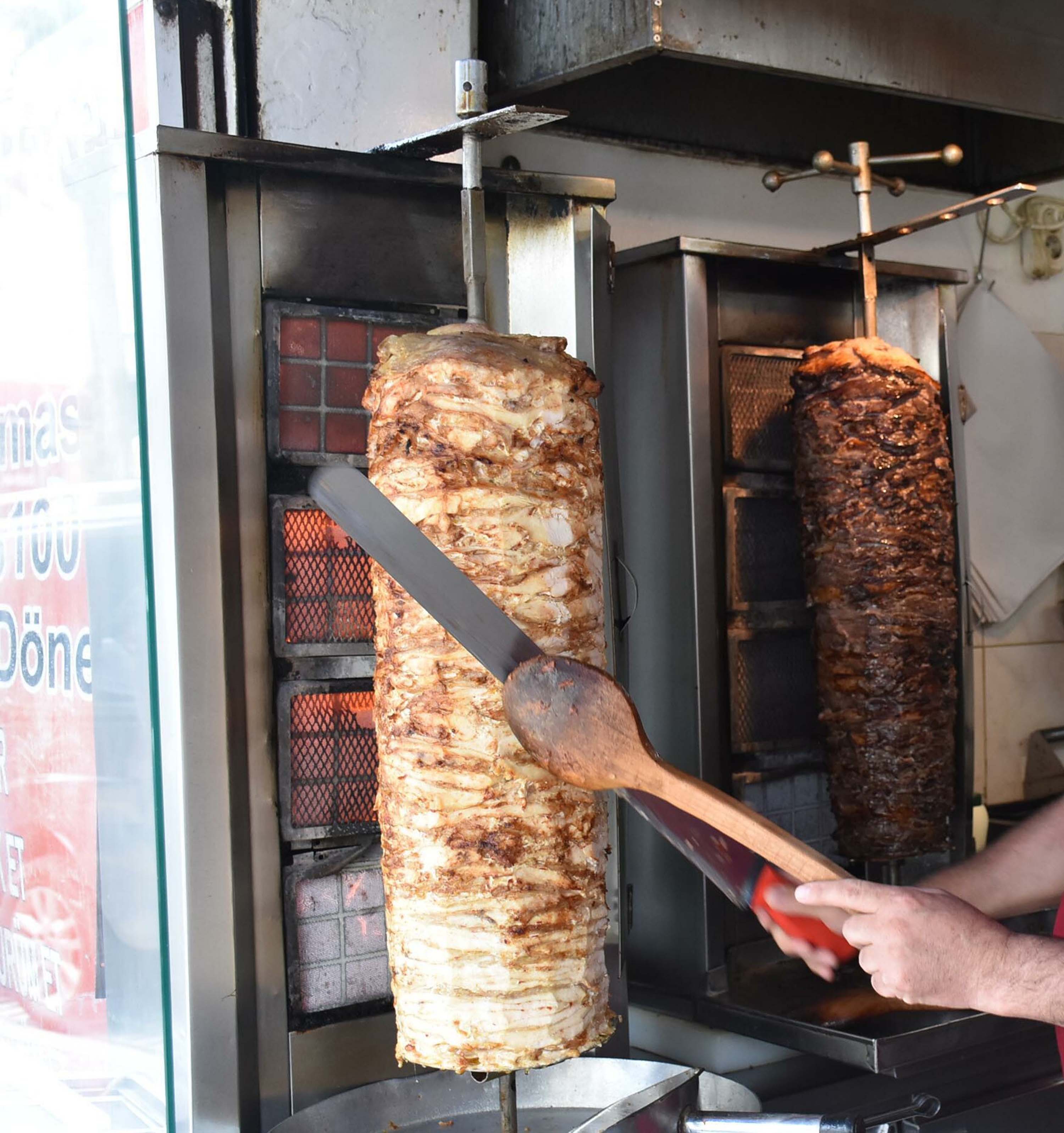 tavuk-doner-zehirlenmesinde-salmonella-642421-190369.jpg