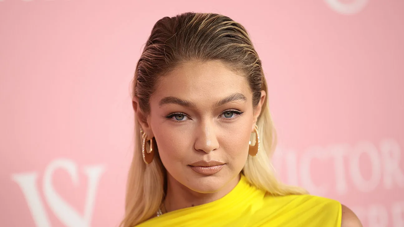 gigi-hadid-victorias-secret-carpet-gettyimages-1664651571-h-2023.webp