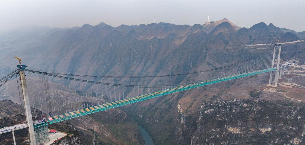 cinde-dunyanin-en-yuksek-koprusu-aciliy-661905-196208.jpg