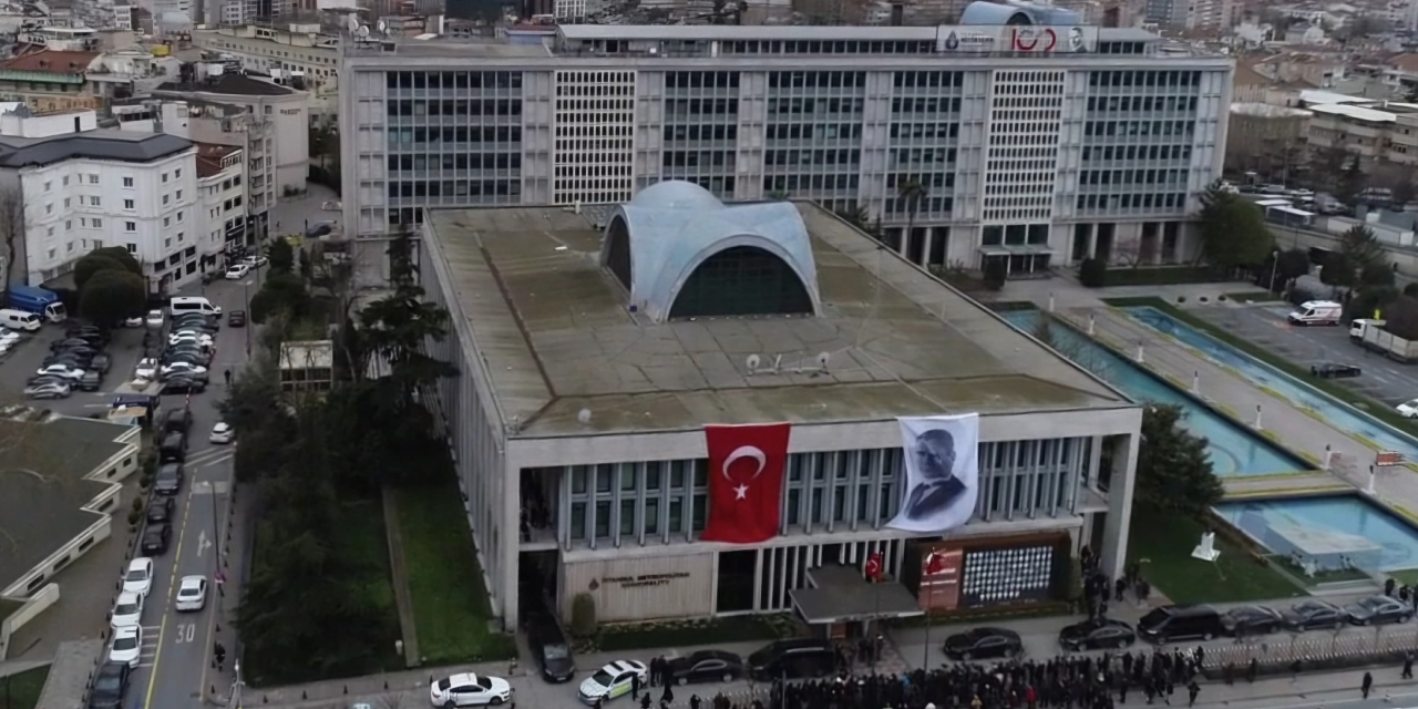 bir-yalan-daha-ortaya-cikti-hani-ibbnin-borcu-7-kat-artmisti-1.jpg