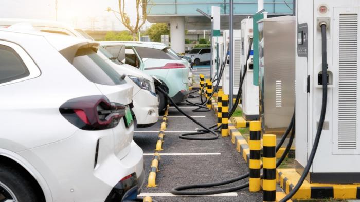 electric-cars-1-0.jpg