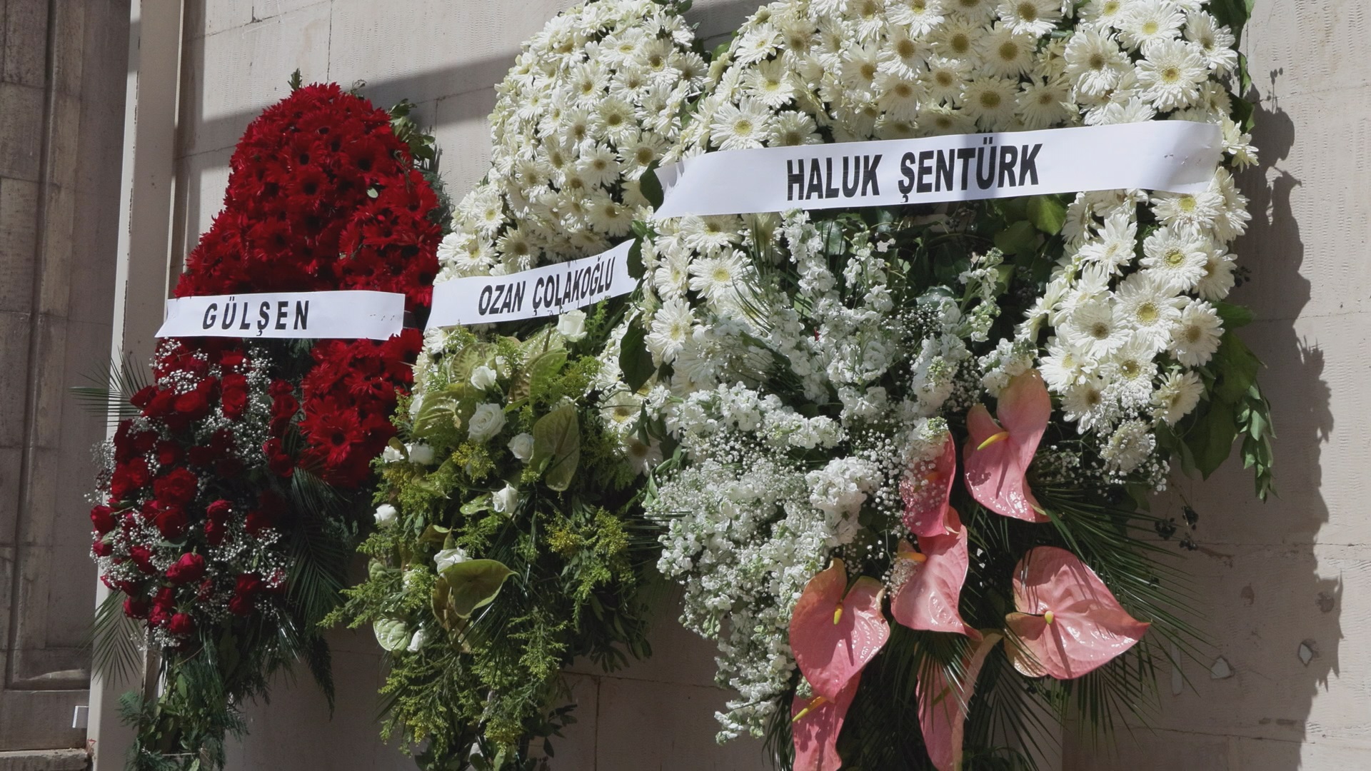 istanbul-tarkanin-annesi-nese-tevetog-663724-196790.jpg