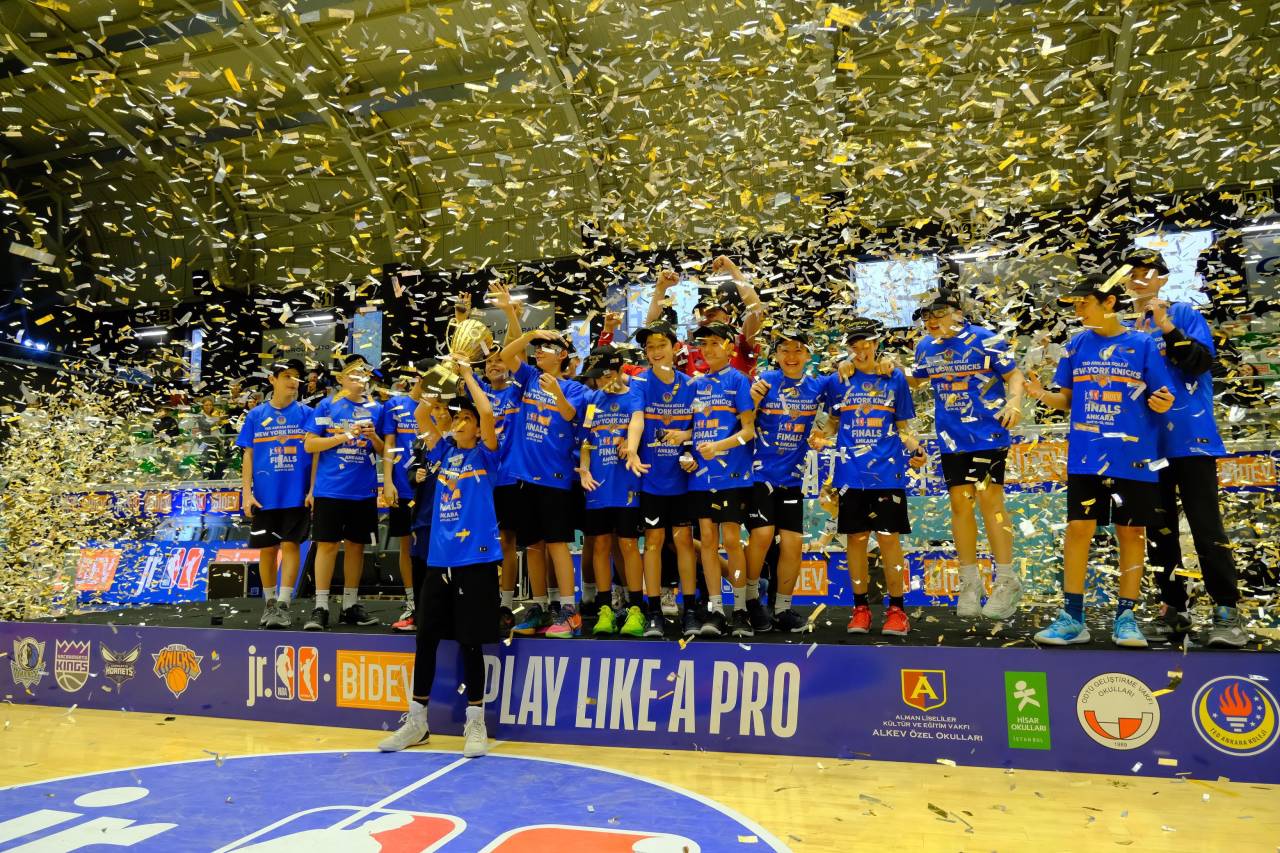jr-nba-bidev-ligi-sampiyonu-ted-ankara-665498-197343.jpg