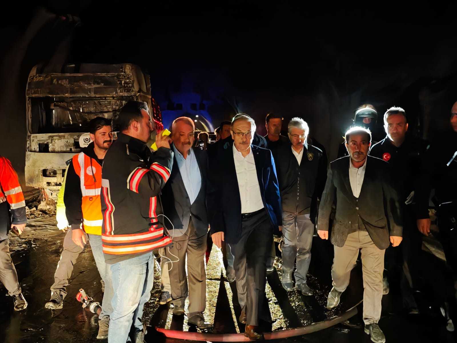 malatyada-komur-yuklu-tir-tunel-icinde-668336-198076.jpg