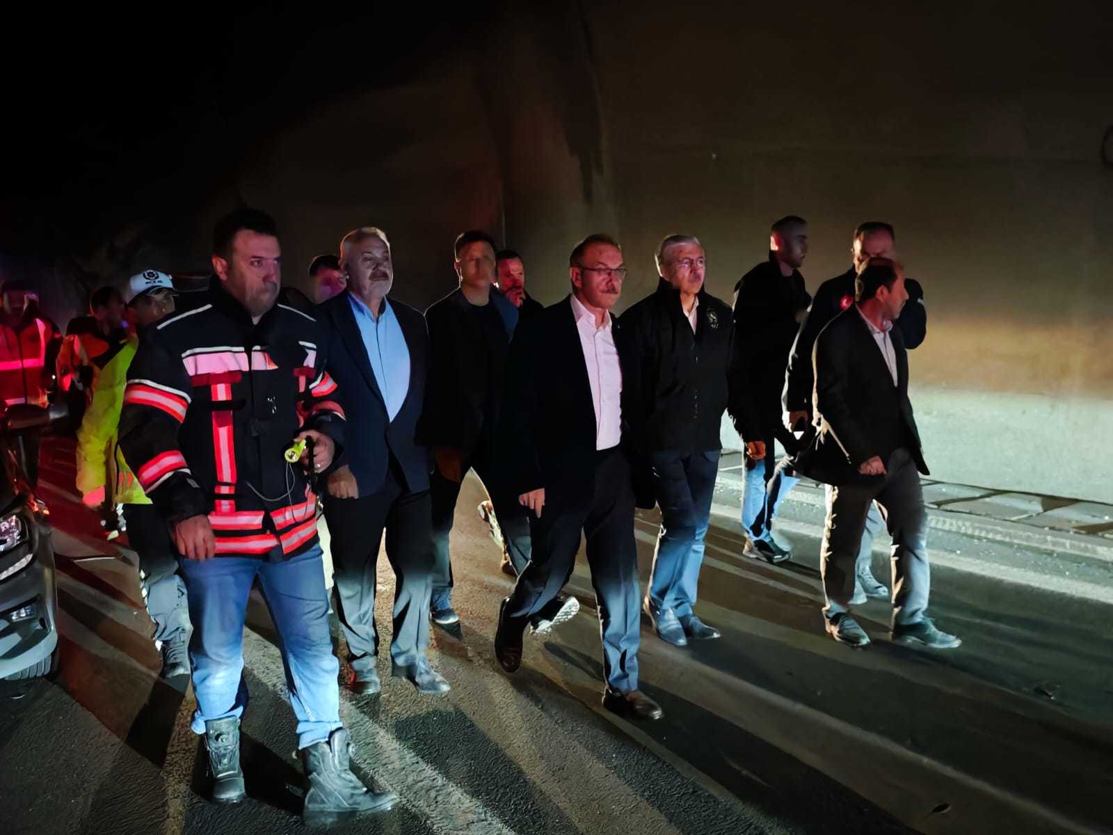 malatyada-komur-yuklu-tir-tunel-icinde-668338-198076.jpg