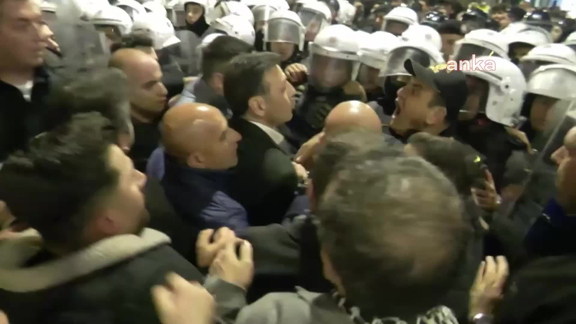 zgur-celik.jpeg