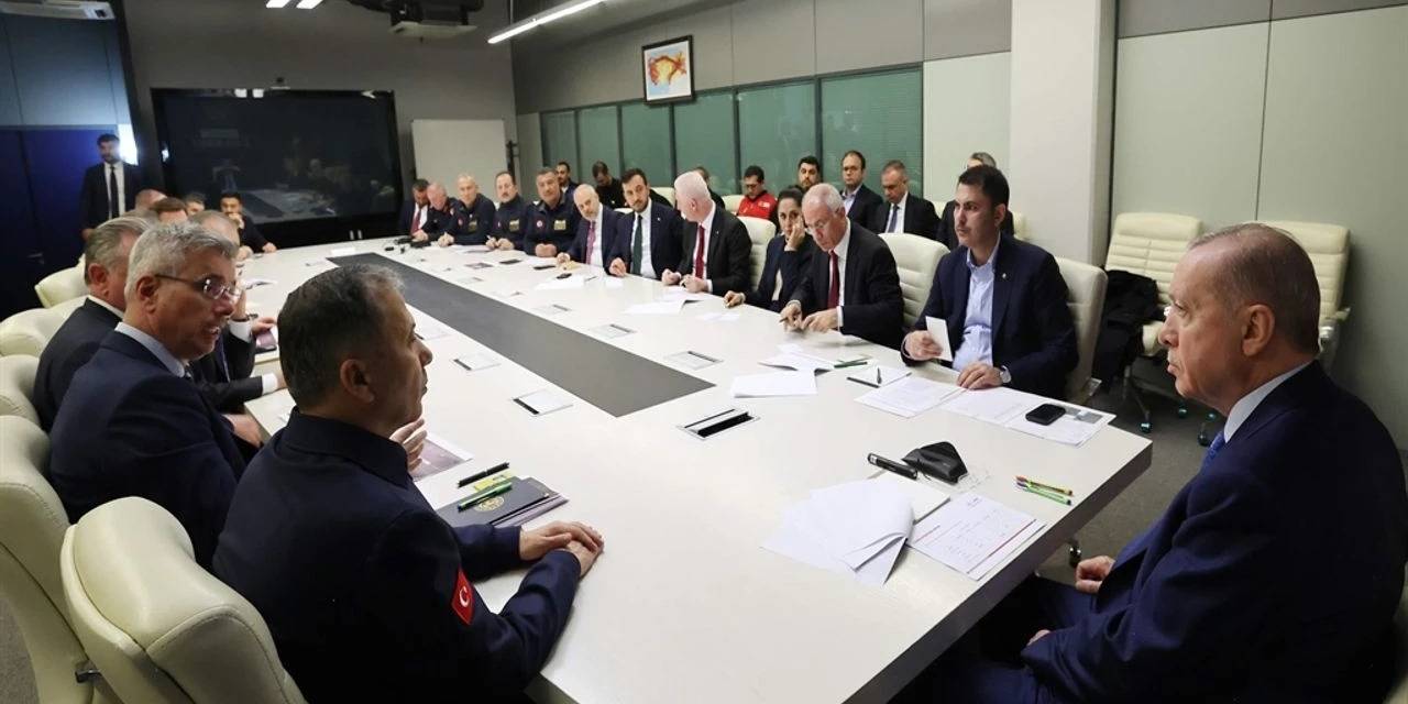 erdoganin-deprem-talimati-ortaya-cikti-ibbnin-deprem-konseyi-cagrisini-reddetmisti-simdi-farkli-gorus-istedi-2.jpg