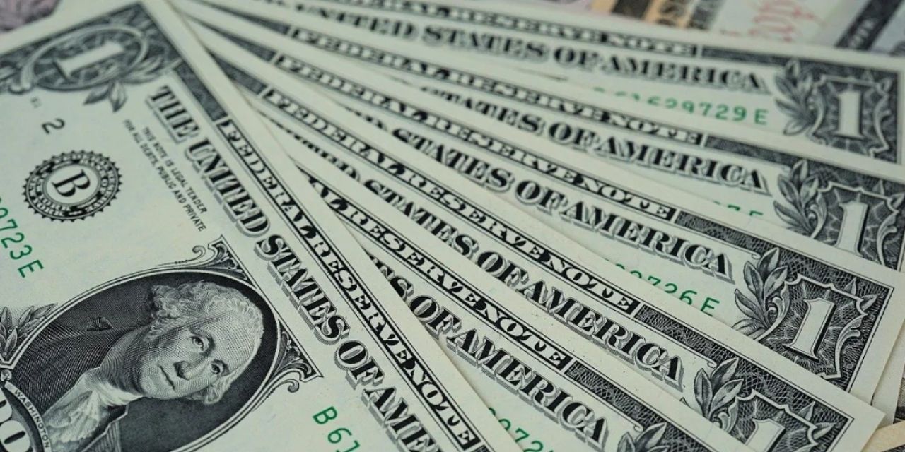 dolar-001.jpg