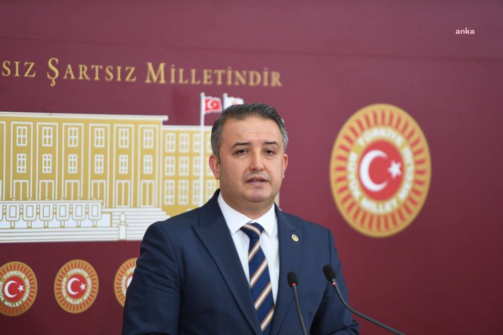 Gelecek Partisi'nden ücretli öğretmenlik için kanun teklifi