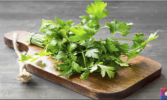 maydanoz-neden-yenmeli-maydanozun-yararlari-fotograflar-2-gelgez-700x420.jpg
