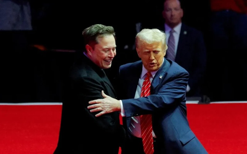 milyarderlere-donald-trump-darbesi-trump-elon-musk.jpg